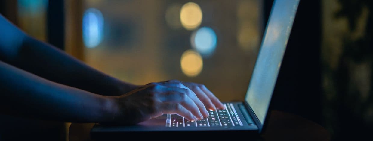 Quickly Identify and Respond to Emerging Issues With Tanium